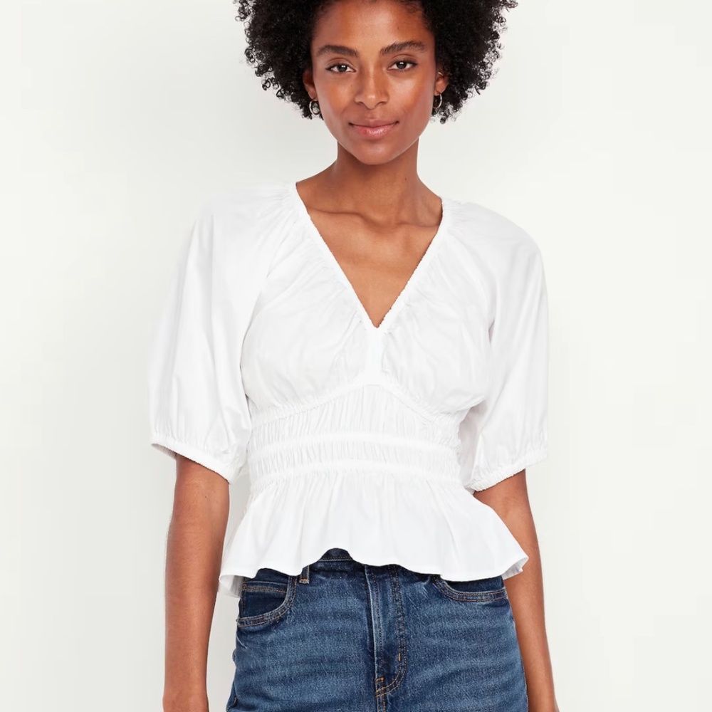 Old navy smocked v neck peplum top white